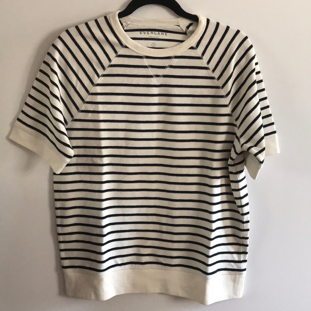 Everlane short sleeve sweatshirt